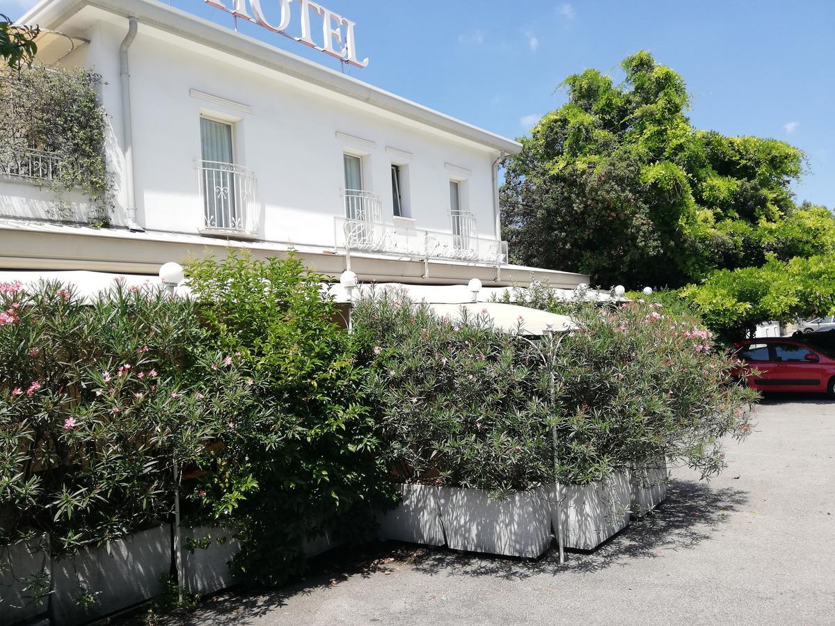 Hotel Ristorante Ca' Nova Veneza Exterior foto